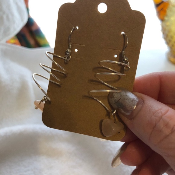 FINAL SALE- LEAVING CLOSET-NO FURTHER DISCOUNTS - Picture 3 of 3